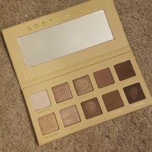 Lorac Unzipped